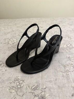 Vince Camuto Black Slingback Wedge Thong Sandals